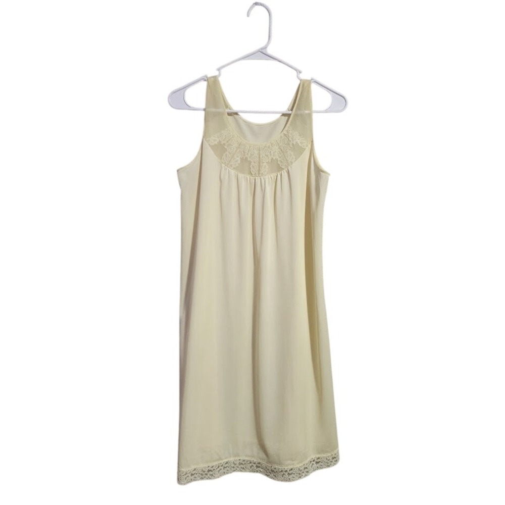 GAYMODE VINTAGE Butter Yellow Nylon Lace Slip Nightgown Chemise Dress Size 5